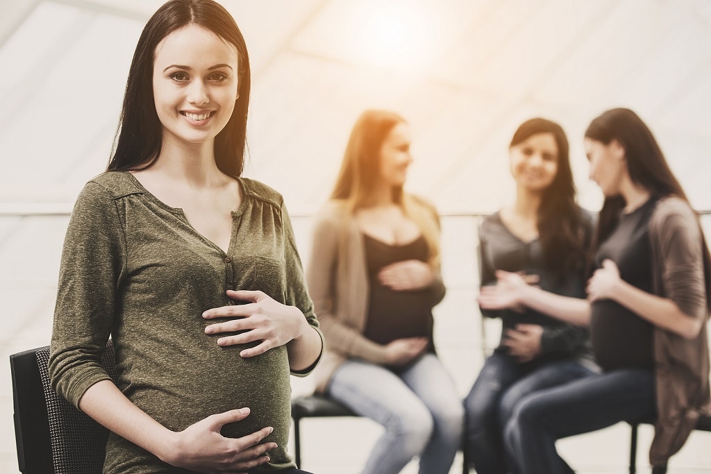 Losing Teeth During Pregnancy - Quintemall Dental